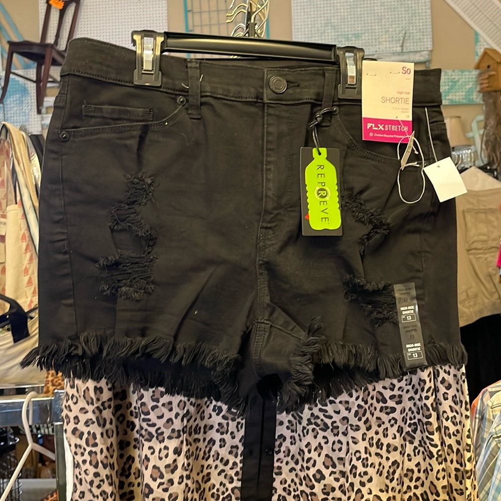SO high riseShorty shorts junior size 13 black